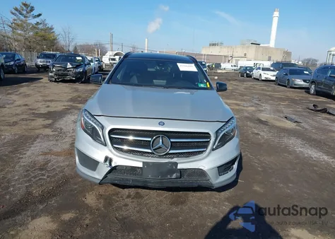 2016 Mercedes-Benz Gla 250 4Matic z USA, uszkodzony, nr VIN WDCTG4GB2GJ253228